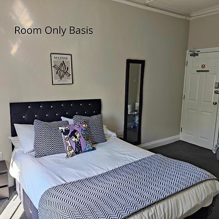 The Clifton Bed & Breakfast South Shields Bagian luar foto