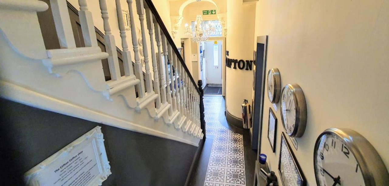 The Clifton Bed & Breakfast South Shields Bagian luar foto